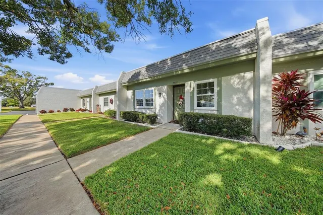 $2,400 | 4651 Lake Villa Drive, Clearwater, FL 33762