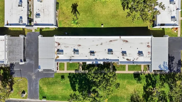 $2,400 | 4651 Lake Villa Drive, Clearwater, FL 33762