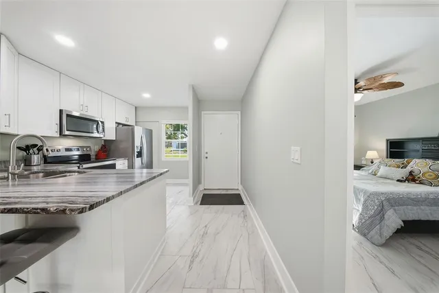 $2,400 | 4651 Lake Villa Drive, Clearwater, FL 33762