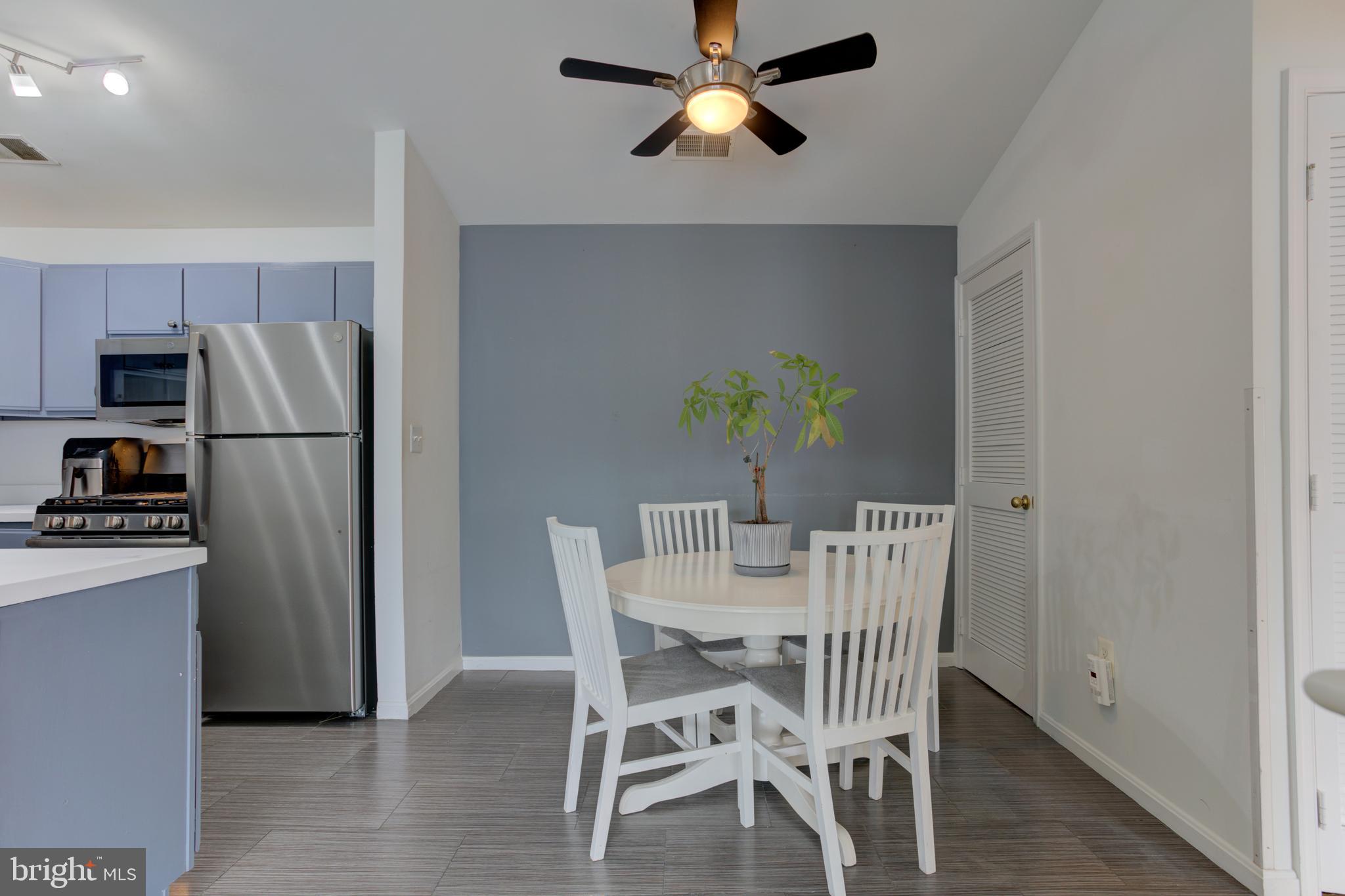 645 Constellation Square Southeast, Unit J Leesburg, VA 20175 - Photo 15 of 33