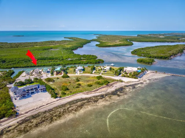 $3,500,000 | 2394 Coco Plum Drive, Unit 2, Marathon, FL 33050