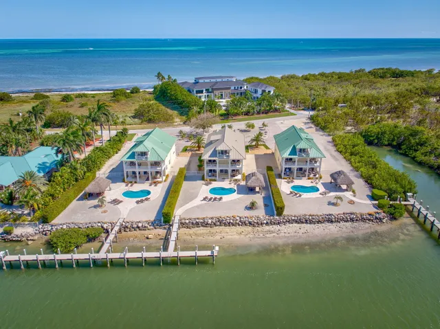 $3,500,000 | 2394 Coco Plum Drive, Unit 2, Marathon, FL 33050