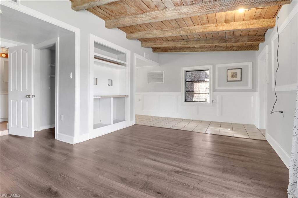 156 4th Street Naples, FL 34113 - Photo 5 of 23