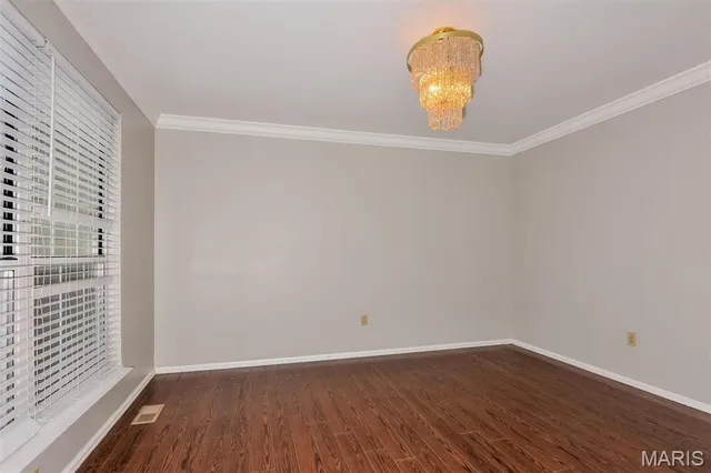 $2,770 | 4158 Fox Crossing Drive, Florissant, MO 63034