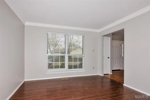 $2,770 | 4158 Fox Crossing Drive, Florissant, MO 63034