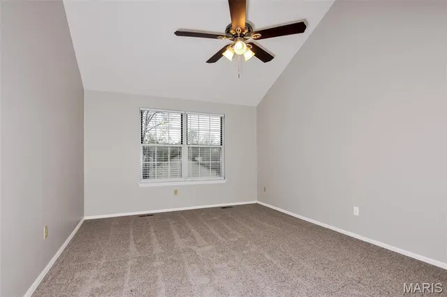 $2,770 | 4158 Fox Crossing Drive, Florissant, MO 63034