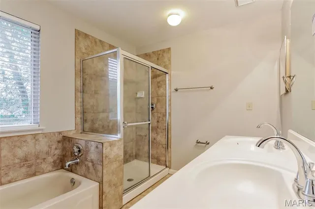 $2,770 | 4158 Fox Crossing Drive, Florissant, MO 63034