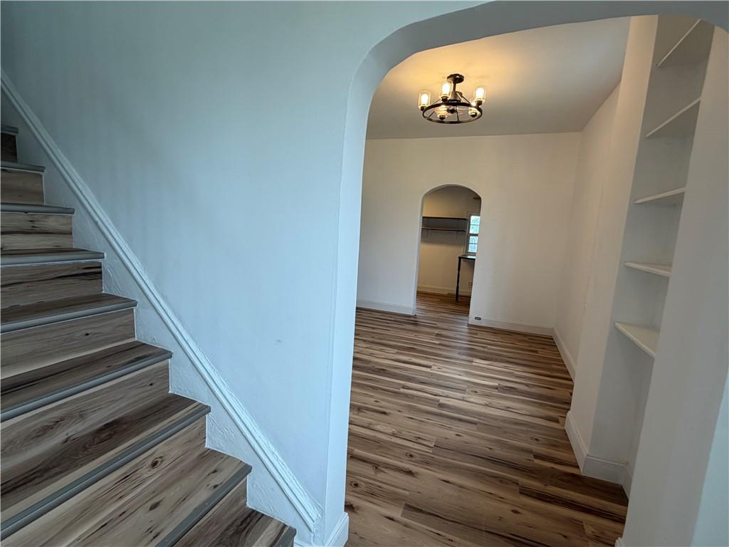 467 Reno Street Rochester, PA 15074 - Photo 3 of 13