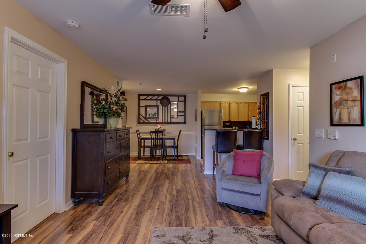 23583 Bahama Point Fernandina Beach, FL 32034 - Photo 8 of 37 a living room with furniture and wooden floor