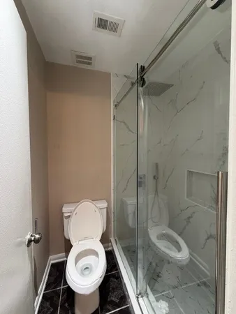 $1,800 | 5510 Deep Forest Drive, Houston, TX 77092