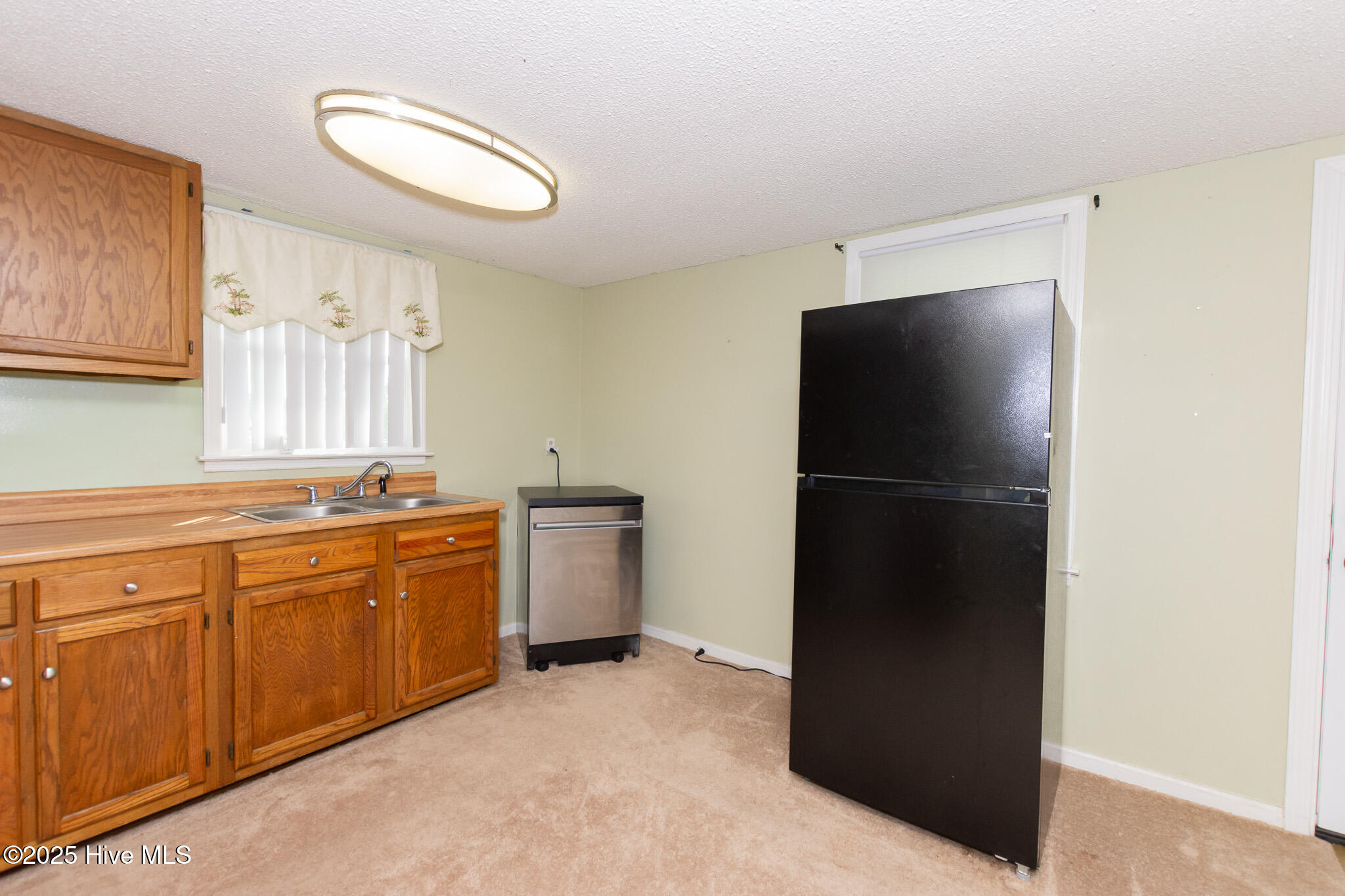 221 Core Road Richlands, NC 28574 - Photo 12 of 26 221 Core Rd-18