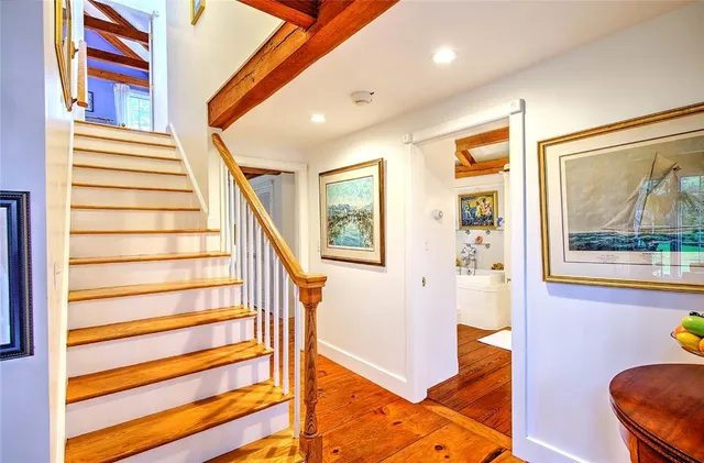 $2,995,000 | 75 Macomber Lane, Portsmouth, RI 02871