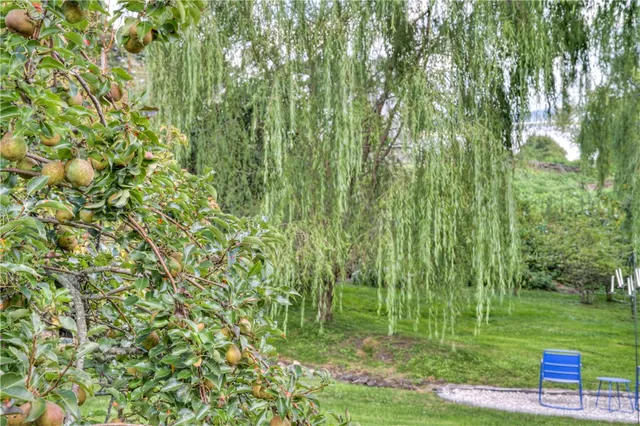 $2,995,000 | 75 Macomber Lane, Portsmouth, RI 02871