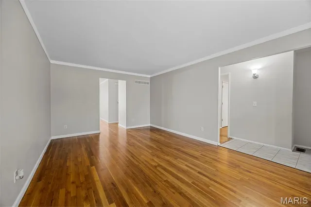 $229,900 | 11636 Macrinus Drive, Florissant, MO 63033