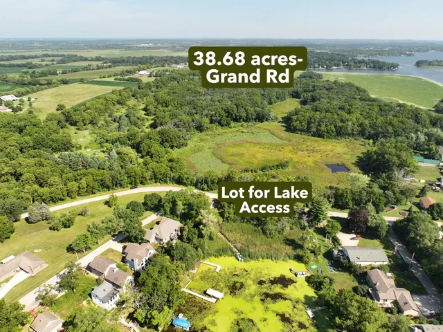 $999,000 | 30720 Grand Drive, Waterford, WI 53185