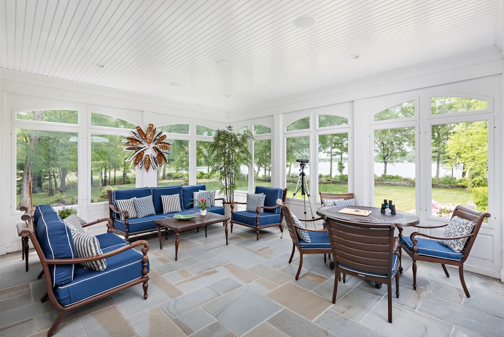 1 Old Farm Road Berkley, MA 02779 - Photo 17 of 42