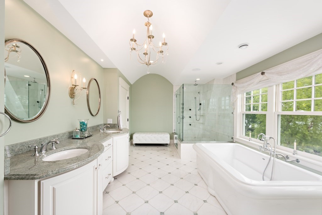 1 Old Farm Road Berkley, MA 02779 - Photo 25 of 42