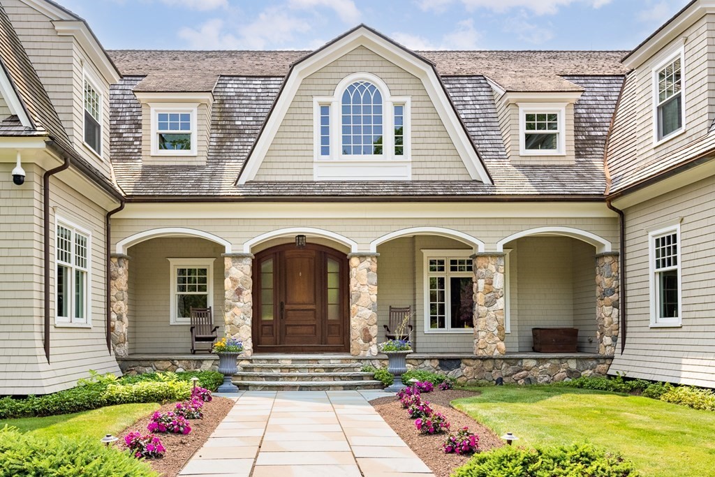 1 Old Farm Road Berkley, MA 02779 - Photo 5 of 42