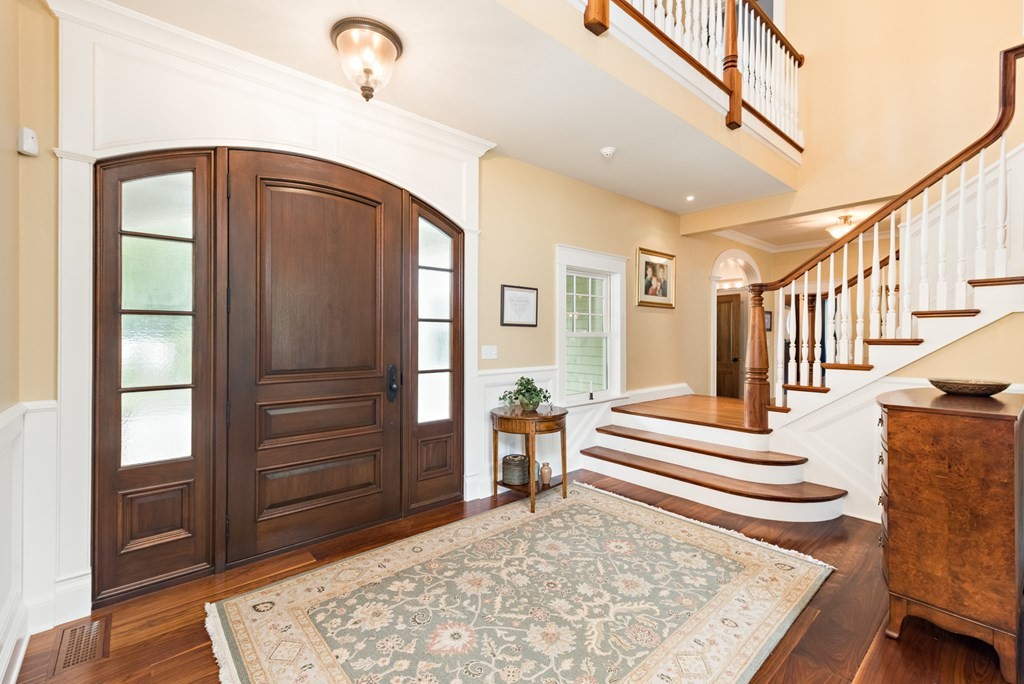 1 Old Farm Road Berkley, MA 02779 - Photo 6 of 42