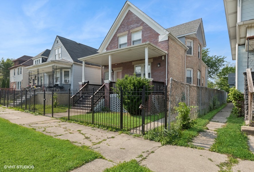 26 West 114th Street Chicago, IL 60628 - Photo 2 of 29