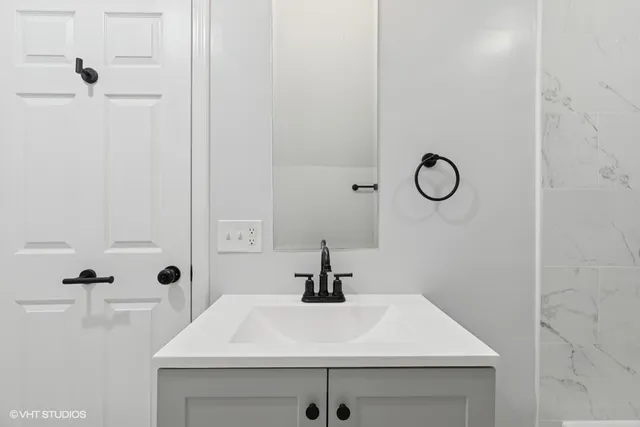 $289,900 | 26 West 114th Street, Chicago, IL 60628