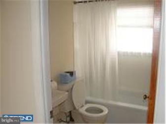 123 Manor Road Hatboro, PA 19040 - Photo 11 of 12 Gallery Image 11