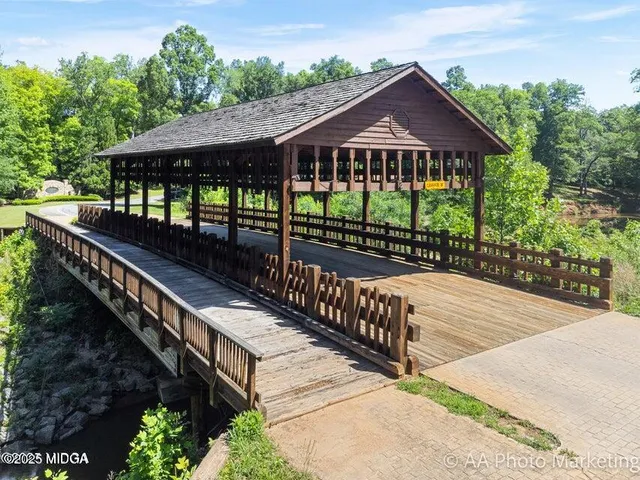 $574,900 | 217 Crescent Drive, Forsyth, GA 31029