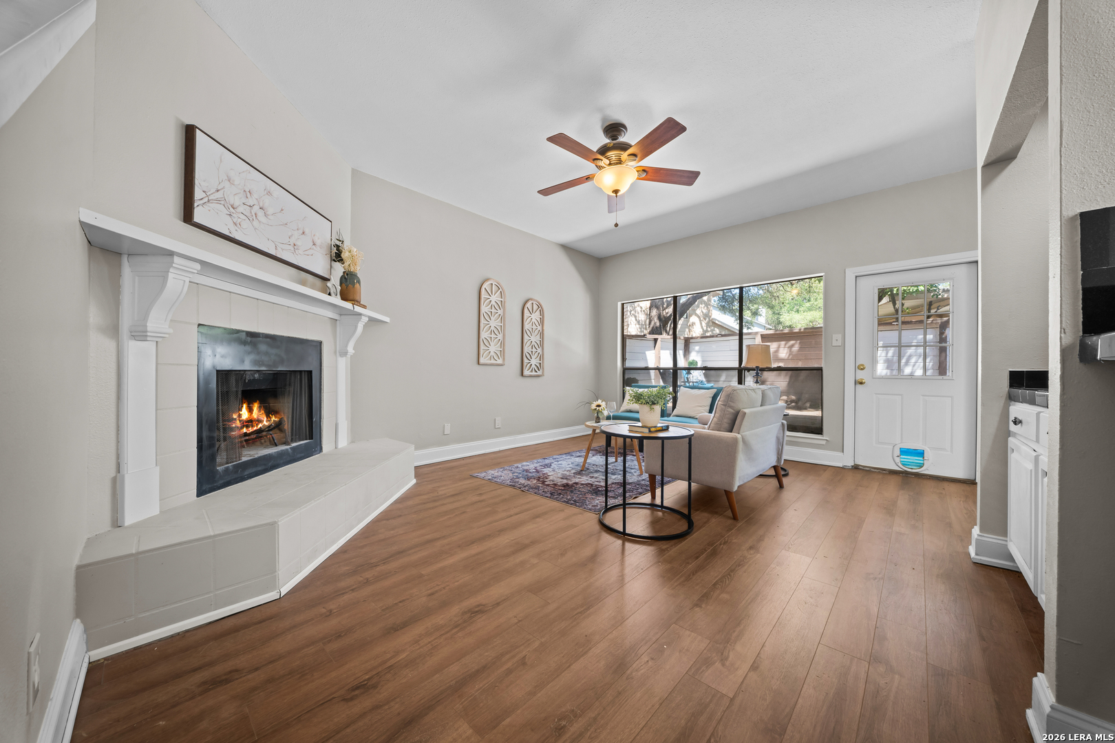 829 West Bitters Road, Unit 502 San Antonio, TX 78216 - Photo 6 of 29 a view of a livingroom with furniture and a fireplace