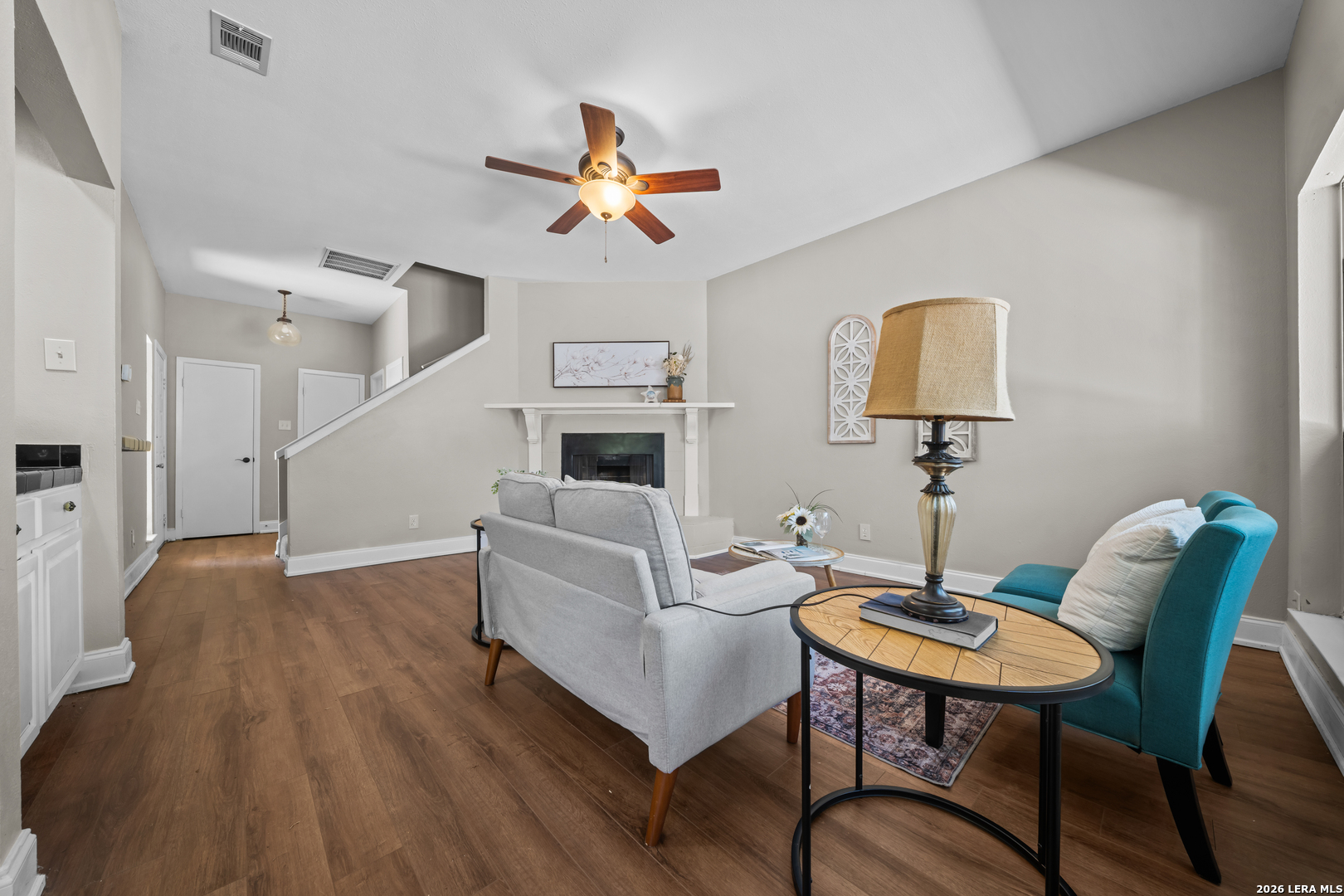 829 West Bitters Road, Unit 502 San Antonio, TX 78216 - Photo 8 of 29 a living room with furniture and a table