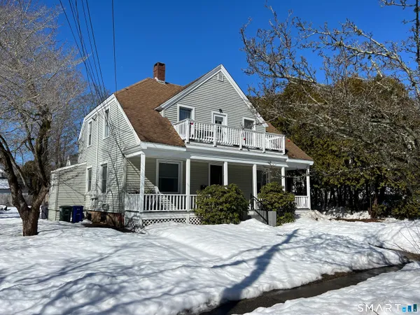 $495,000 | 13 Moss Street, Stonington, CT 06379