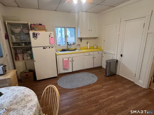 $495,000 | 13 Moss Street, Stonington, CT 06379
