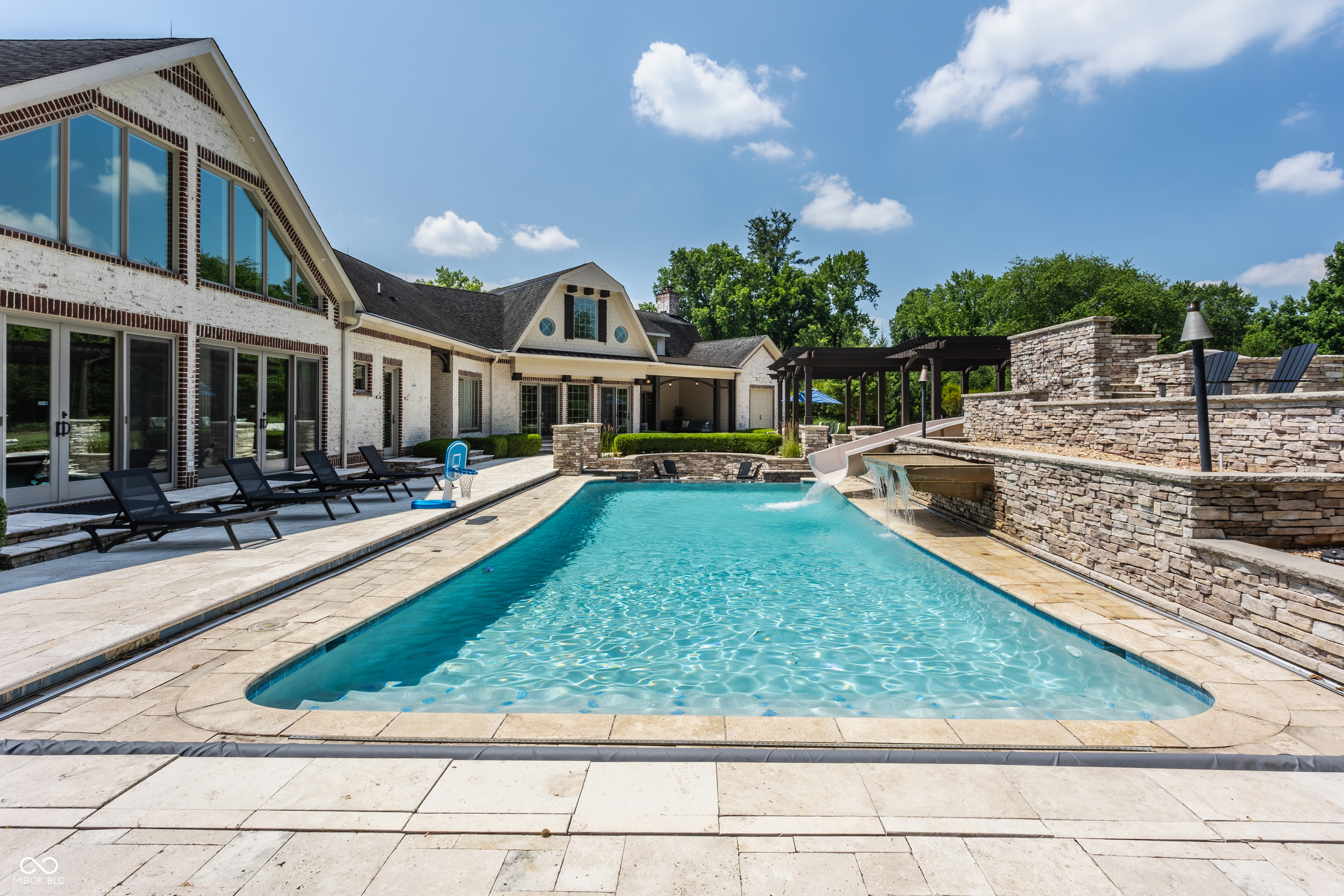 520 Willow Spring Road Indianapolis, IN 46240 - Photo 11 of 76