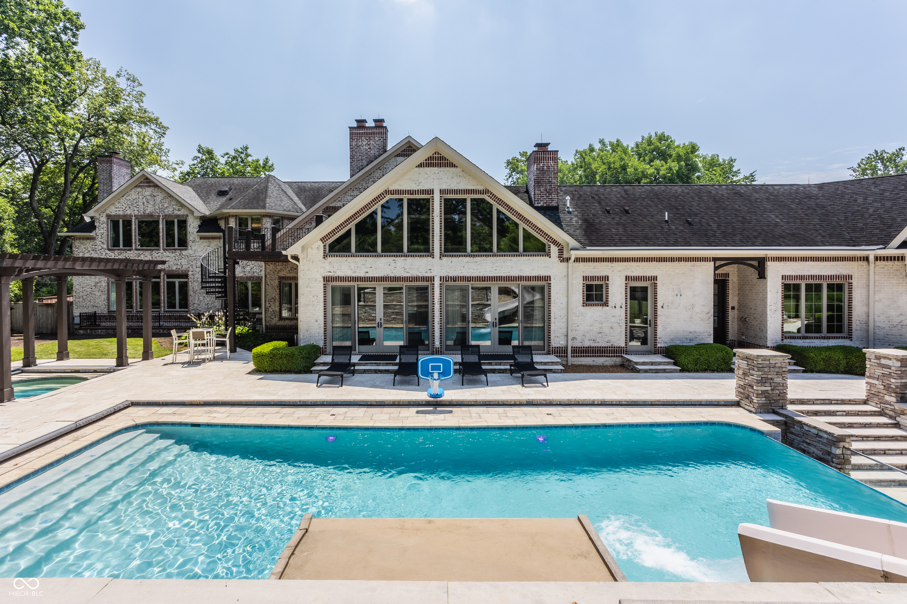 520 Willow Spring Road Indianapolis, IN 46240 - Photo 12 of 76