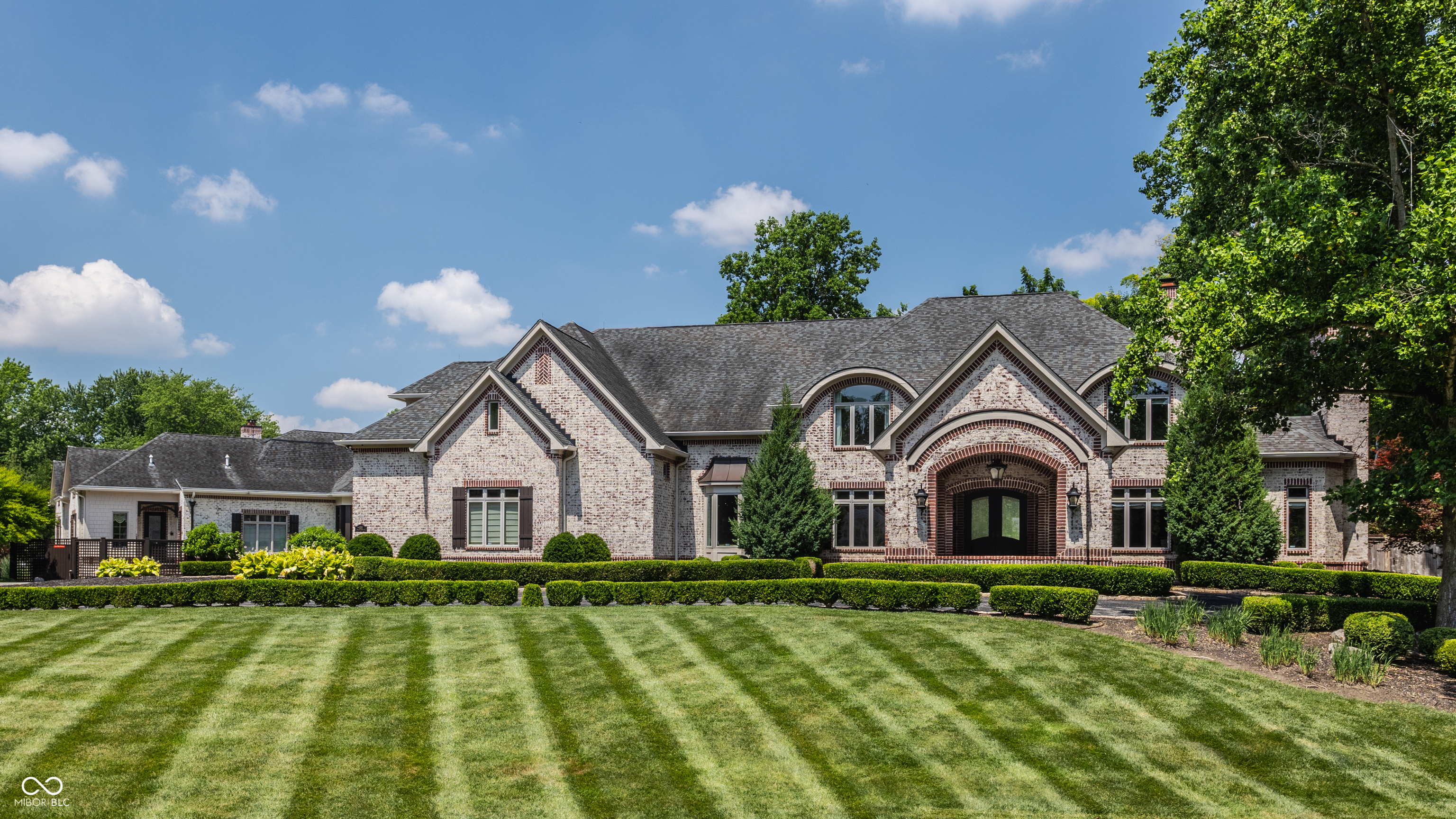 520 Willow Spring Road Indianapolis, IN 46240 - Photo 7 of 76