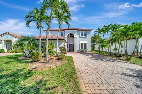 $785,000 | 2831 Southwest 190th Avenue, Miramar, FL 33029