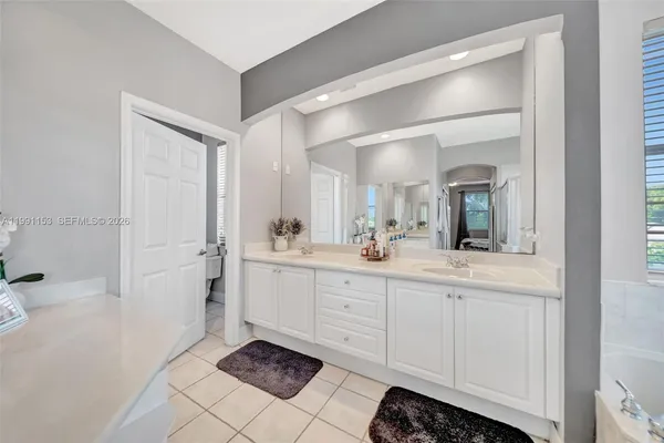 $785,000 | 2831 Southwest 190th Avenue, Miramar, FL 33029