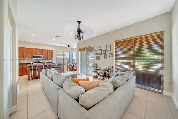 $785,000 | 2831 Southwest 190th Avenue, Miramar, FL 33029