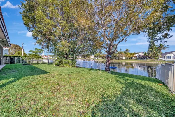 $785,000 | 2831 Southwest 190th Avenue, Miramar, FL 33029