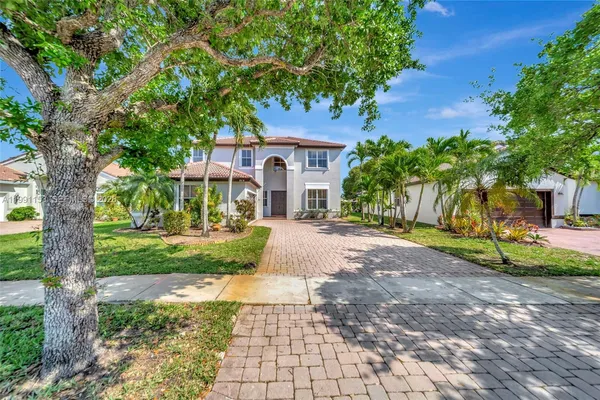$785,000 | 2831 Southwest 190th Avenue, Miramar, FL 33029