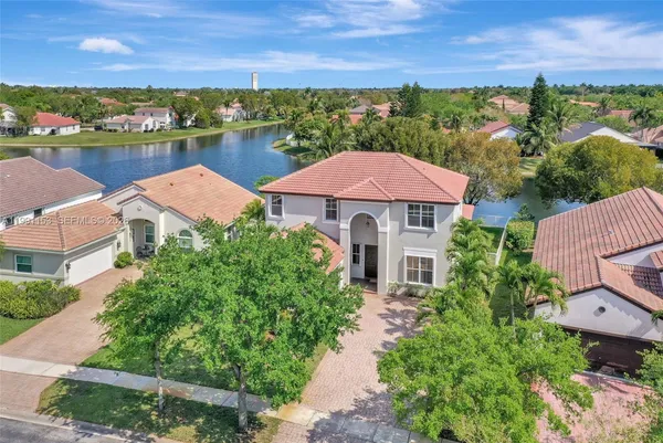 $785,000 | 2831 Southwest 190th Avenue, Miramar, FL 33029