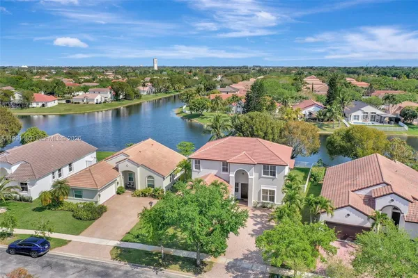 $785,000 | 2831 Southwest 190th Avenue, Miramar, FL 33029
