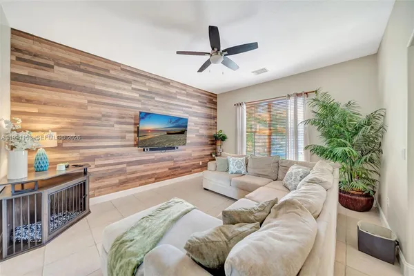$785,000 | 2831 Southwest 190th Avenue, Miramar, FL 33029