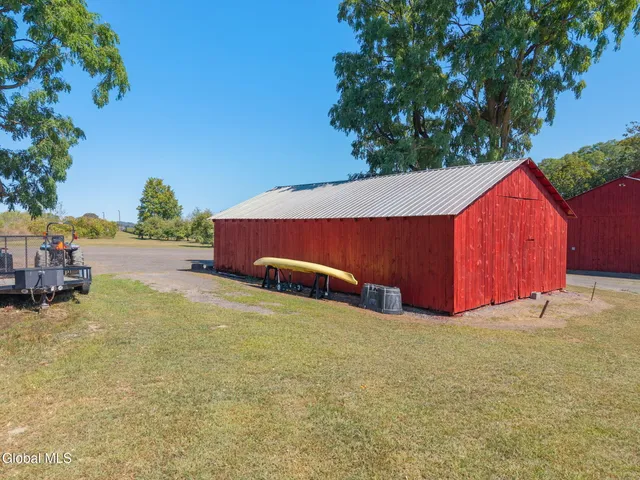 $1,990,000 | 5635 Highway 40, Argyle, NY 12809