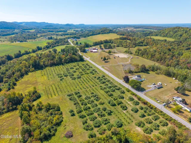 $1,990,000 | 5635 Highway 40, Argyle, NY 12809