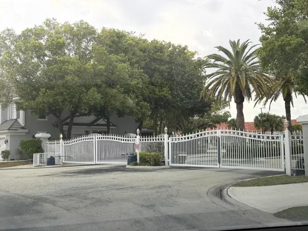 $4,500 | 21543 St Andrews Grand Circle, Unit 41, Boca Raton, FL 33486