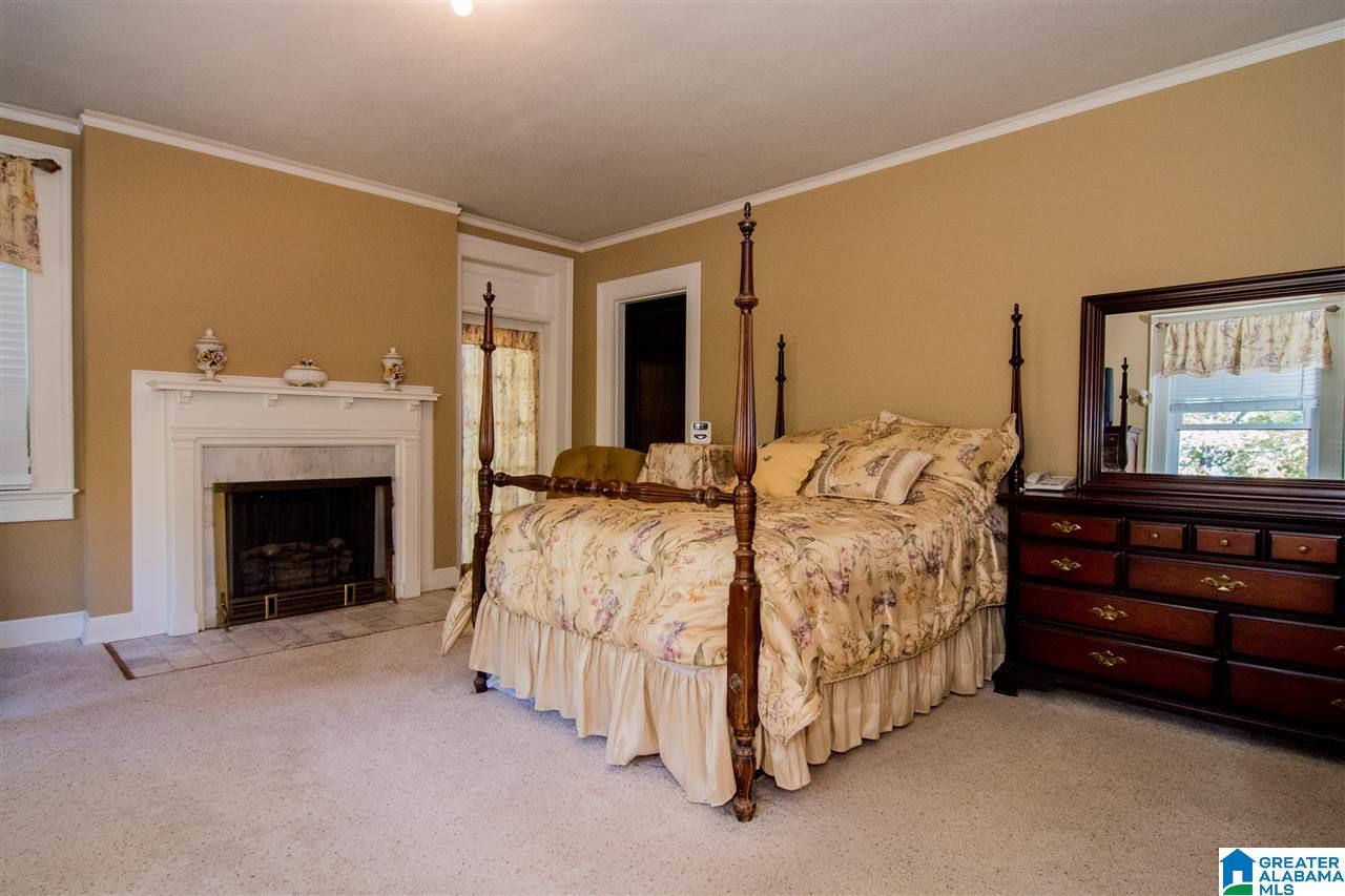 917 Shades Crest Road Birmingham, AL 35226 - Photo 27 of 50