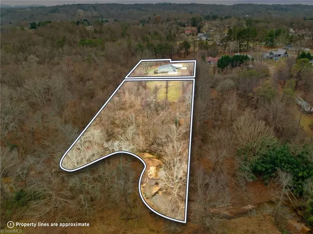 $349,000 | 138 Durham Lane, Mount Airy, NC 27030