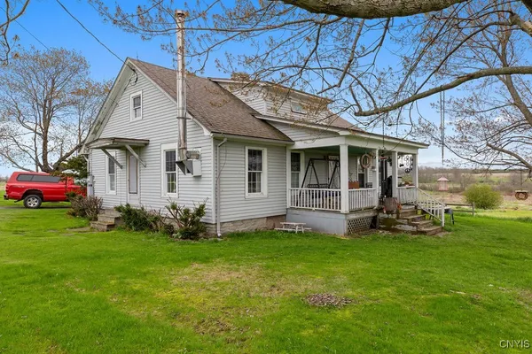 $1,200,000 | 2066 Deerlick Road, Cape Vincent, NY 13618