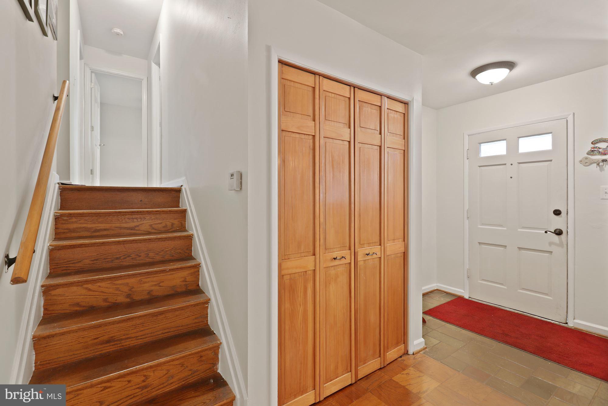 7512 Jervis Street Springfield, VA 22151 - Photo 11 of 22 Gallery Image 11