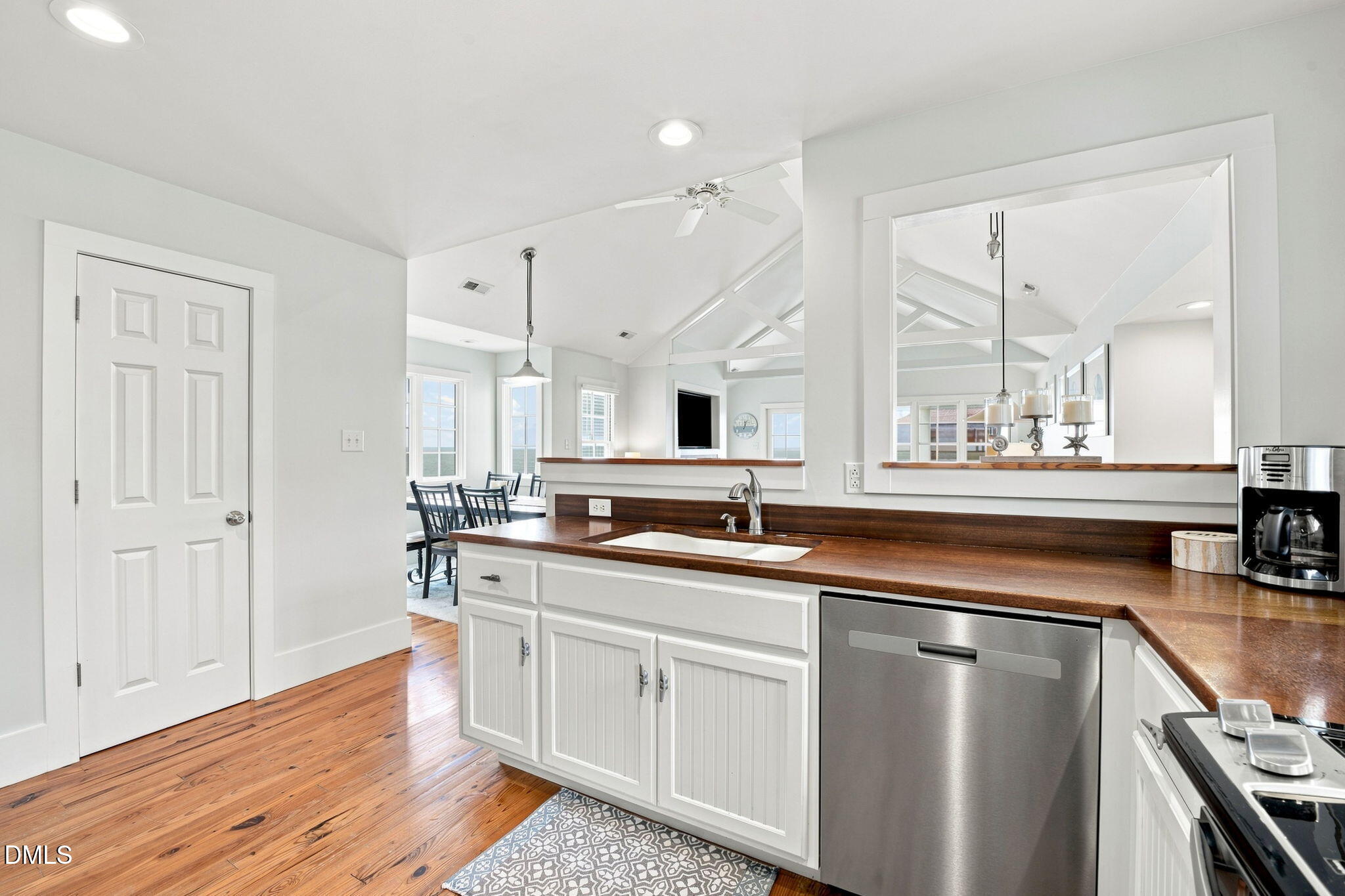 511 Neuse Village Road Arapahoe, NC 28510 - Photo 16 of 58 33-web-or-mls-DSC_8384